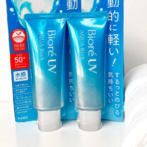 Biore UV Aqua Rich Watery Essence SPF 50+ PA